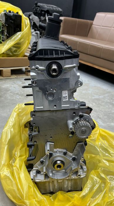 Двигатель оригинал Volkswagen Seat BSE новый 1.6