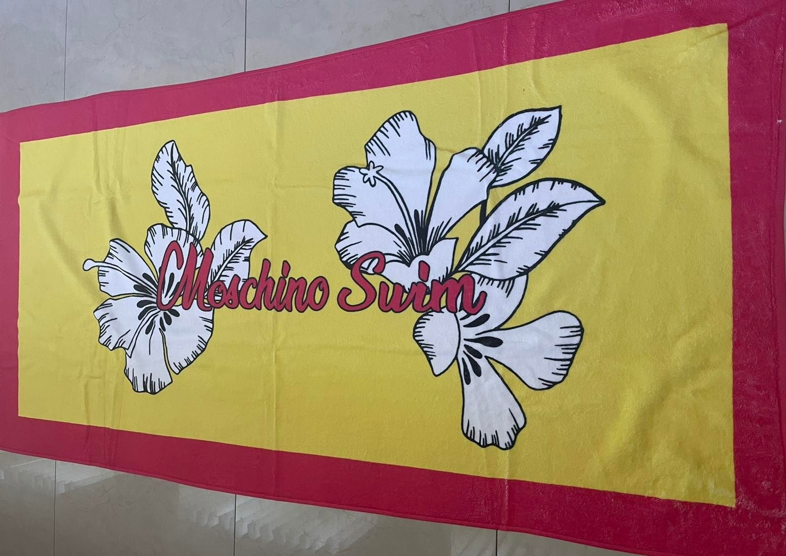 Плажни кърпи MOSCHINO -