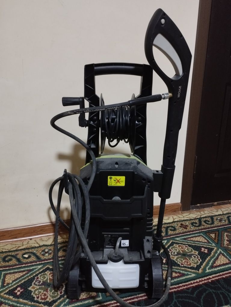 Карчер RYOBI 1800 W срочно продаю