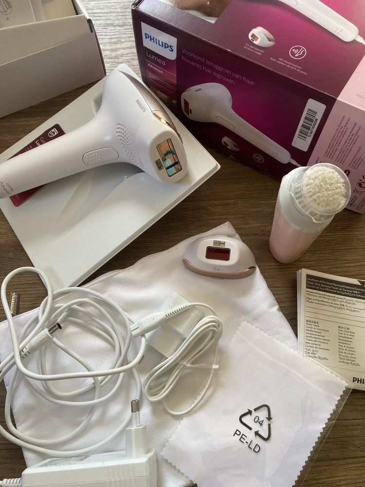 Фотоепилатор IPL Philips Lumea