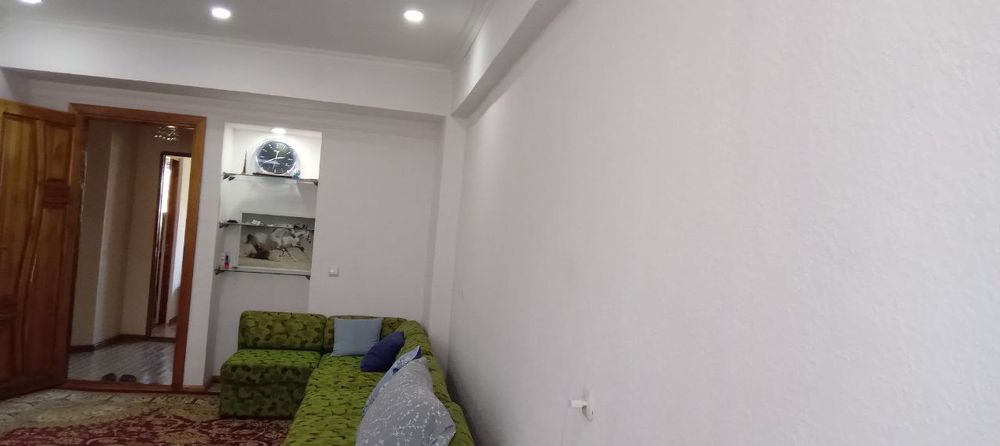 Срочно продается 3/5/9 на Чиланзар 23 квартал  галерейка