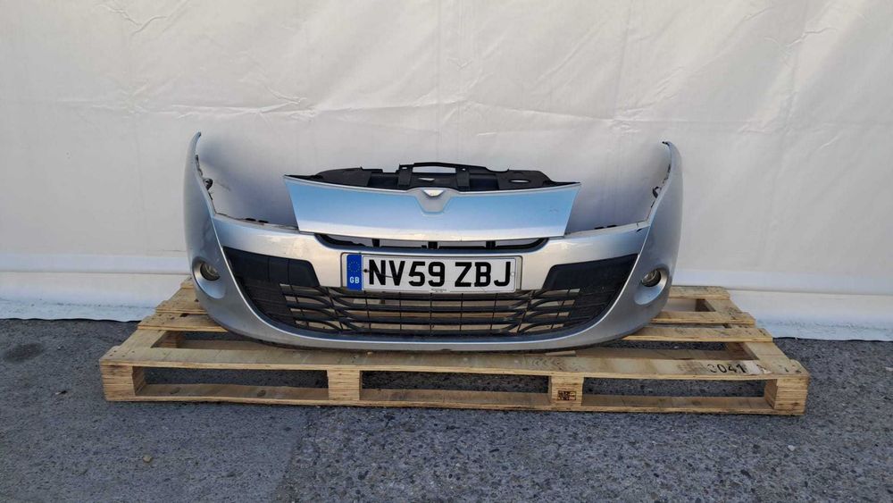 bara fata completa Renault Megane 3 an 2010