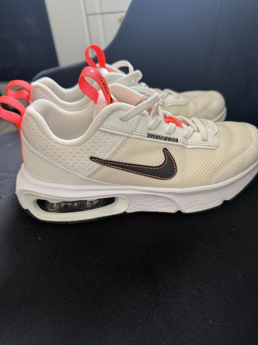 Adidasi fetita in stare buna nr 33 (21,5)cm interior