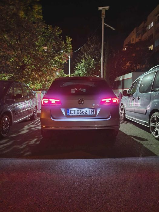 VW Passat B7 r,line 2.0 TDI.