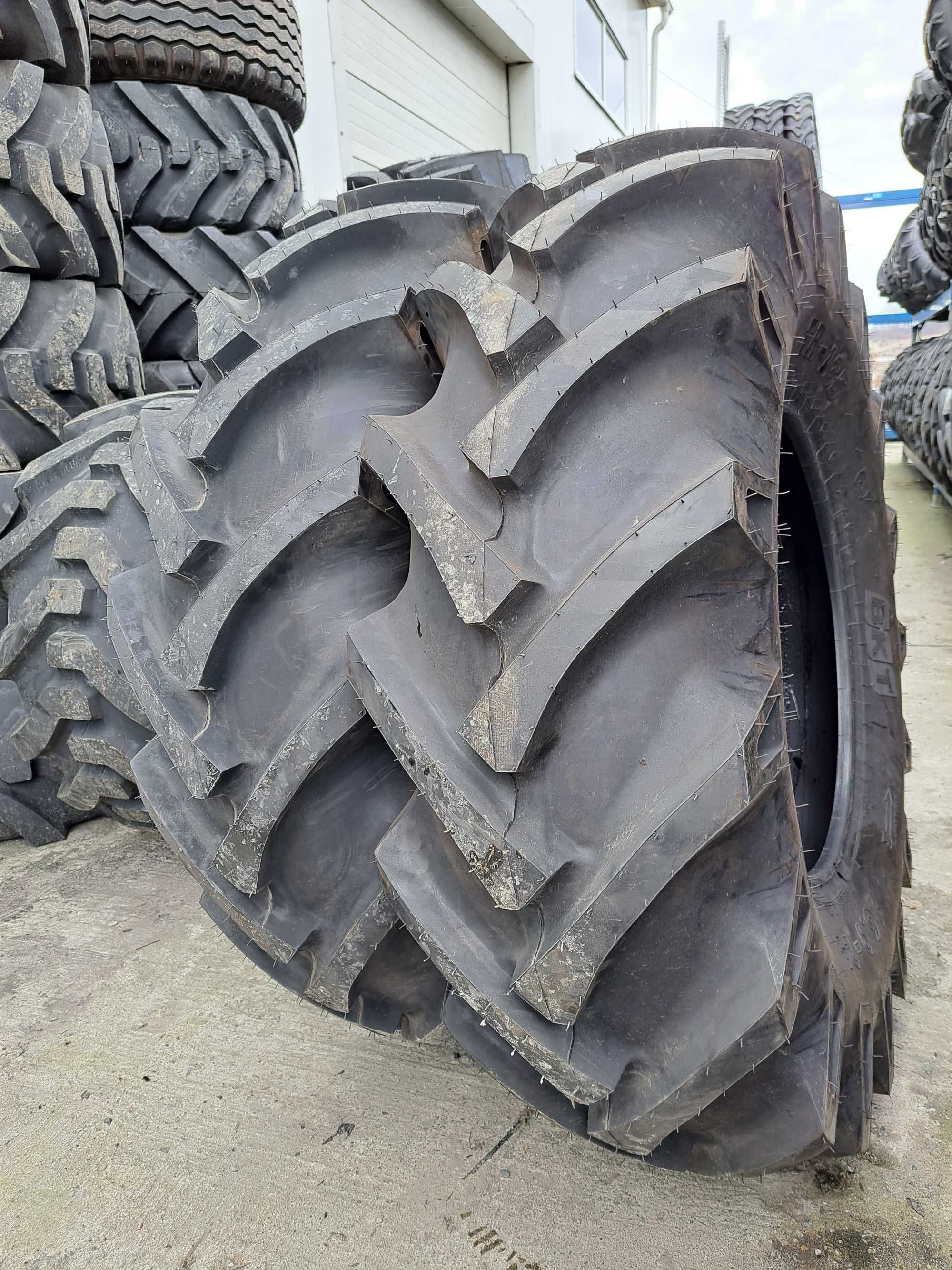 16.9-24 marca BKT cu 8 pliuri anvelope TRACTOR fata cauciucuri noi