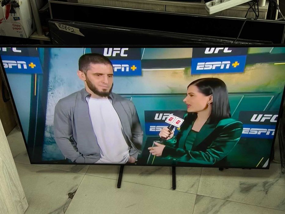 Телевизор Samsung 55BU8502К