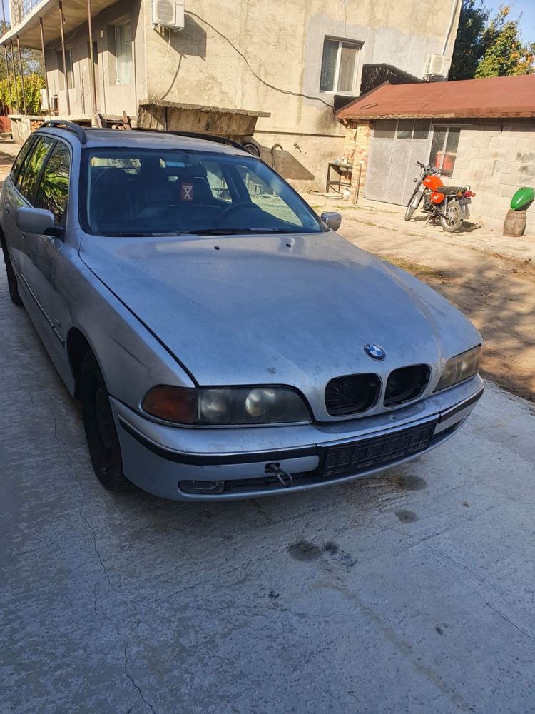 BMW E39 520i - НА ЧАСТИ