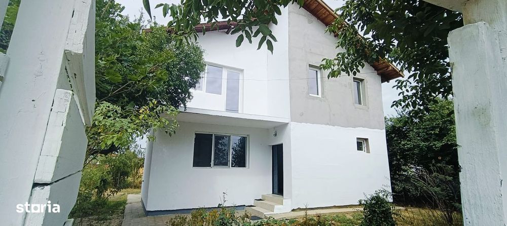 Casa P + 1 Etaj/5 camere / Com.Berceni/Comision 0%