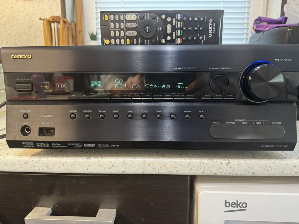 Onkyo TX-SR707 resiver