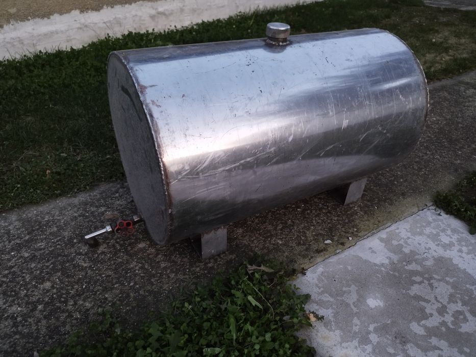 Butoi inox 100 de litri