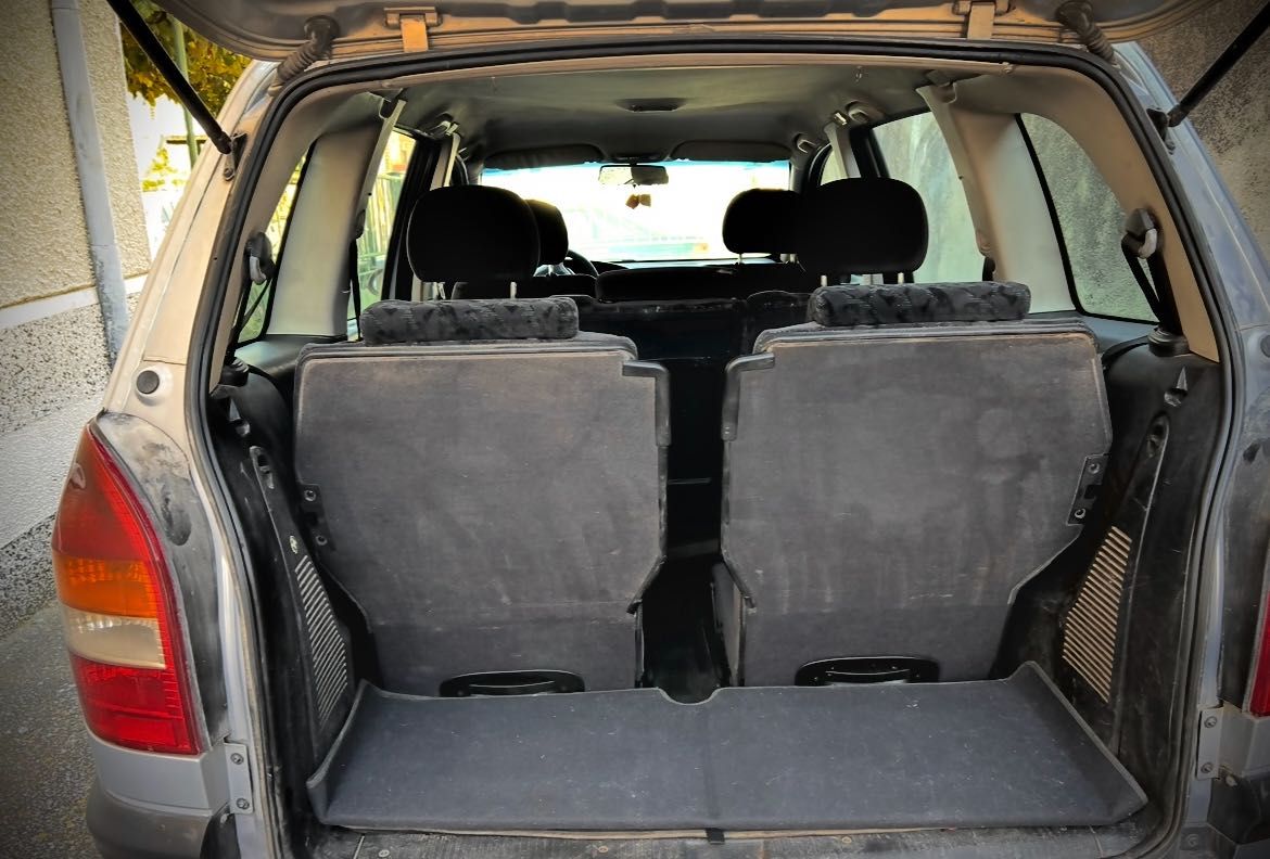 Opel Zafira перфектно състояние
