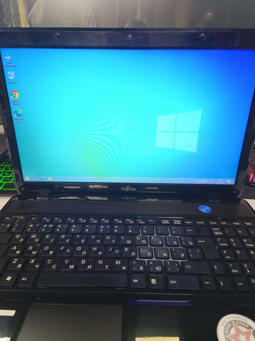 Продам ноутбук для работы и учебы