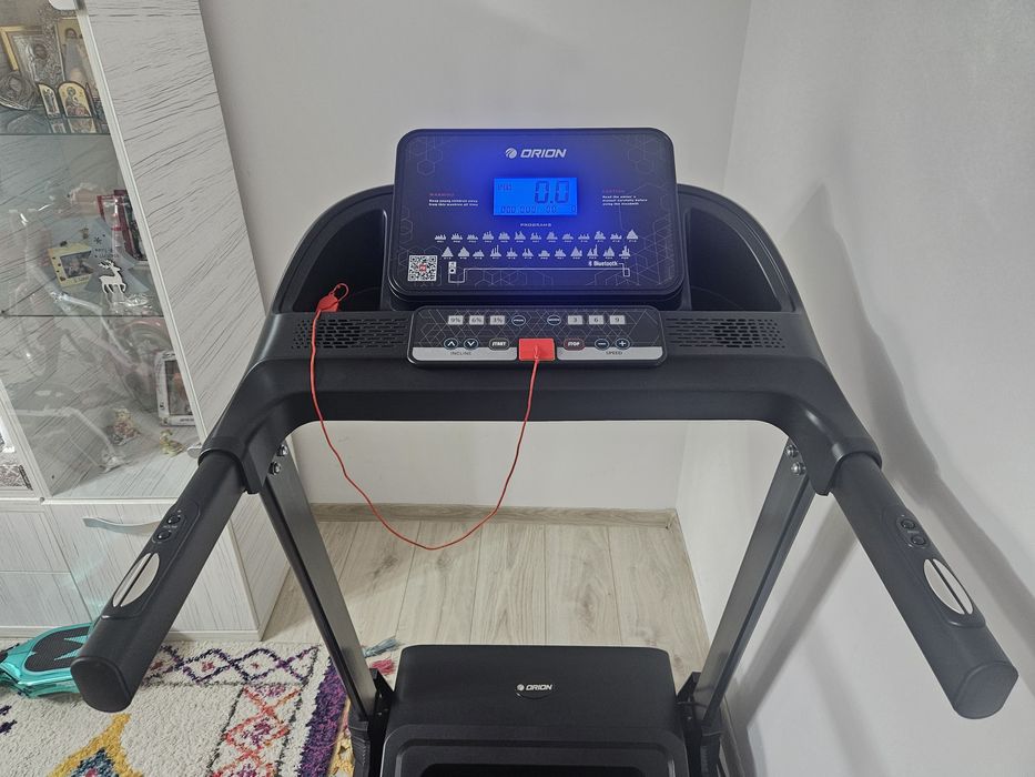 Banda alergare electrica cu înclinare