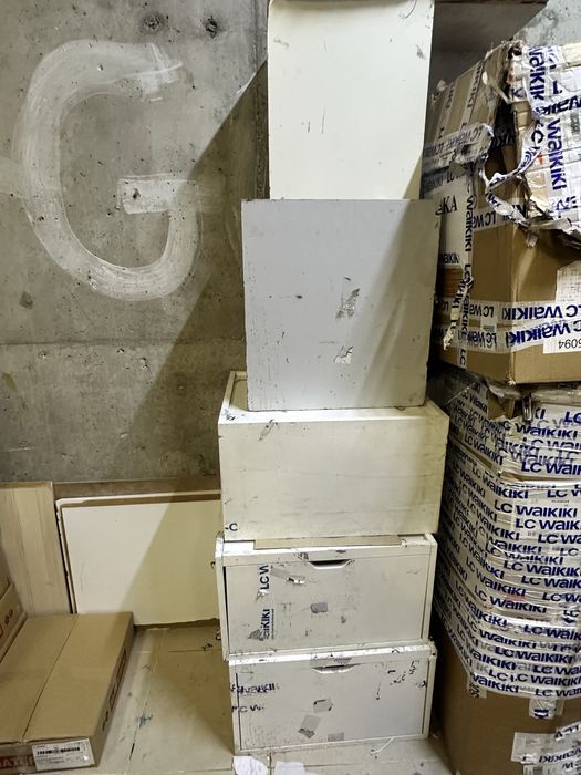 Деревянные полки