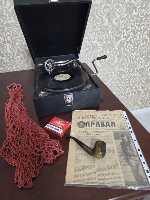 Патефон 1930 х годов