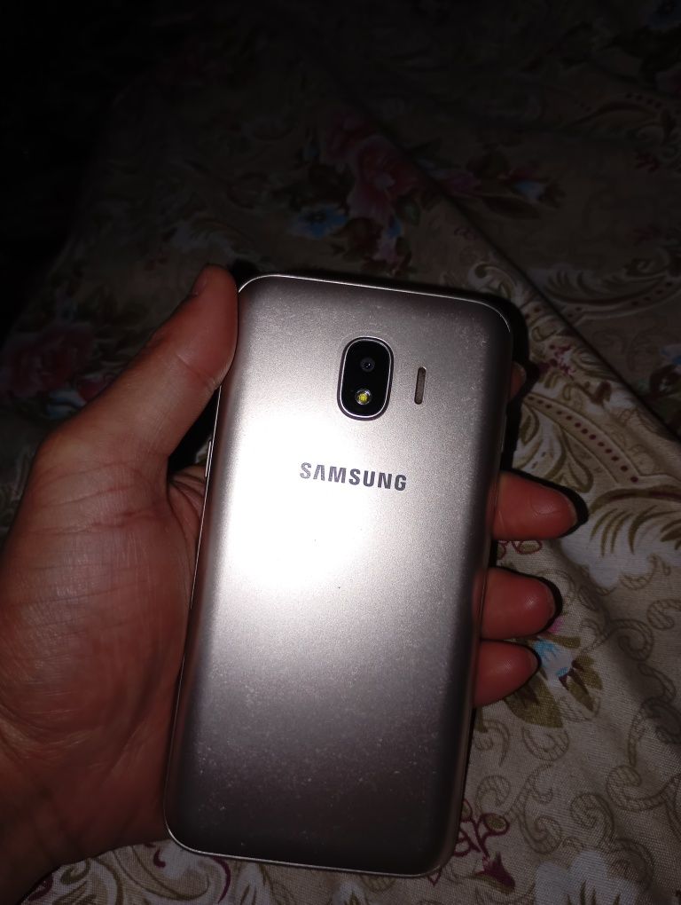 Samsung J3 sotiladi