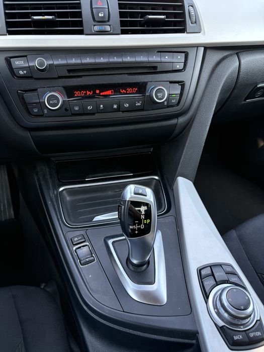 BMW Seria 3 F30 - 320D