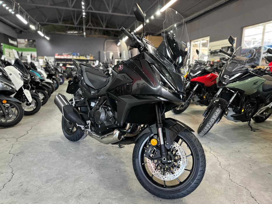 HONDA NT1100 DCT 2025 nou 0 km - Honda Constanta by EST BIKE