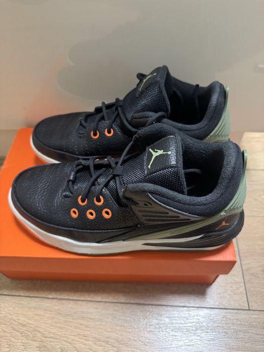 Оригинални детски маратонки NIKE