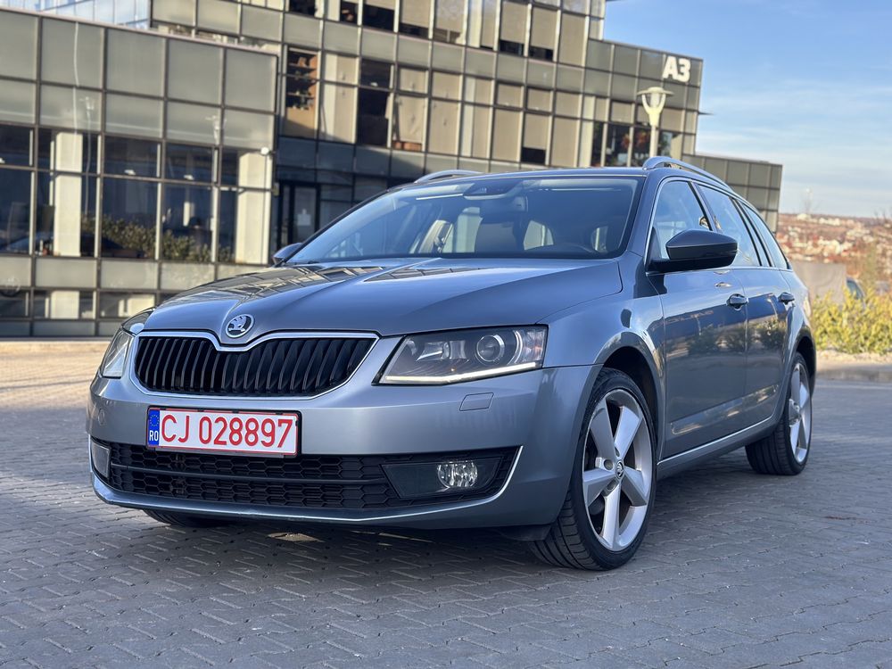 Skoda Octavia 1.6 TDI Bi-Xenon LED Sirocol Incalzire bancheta