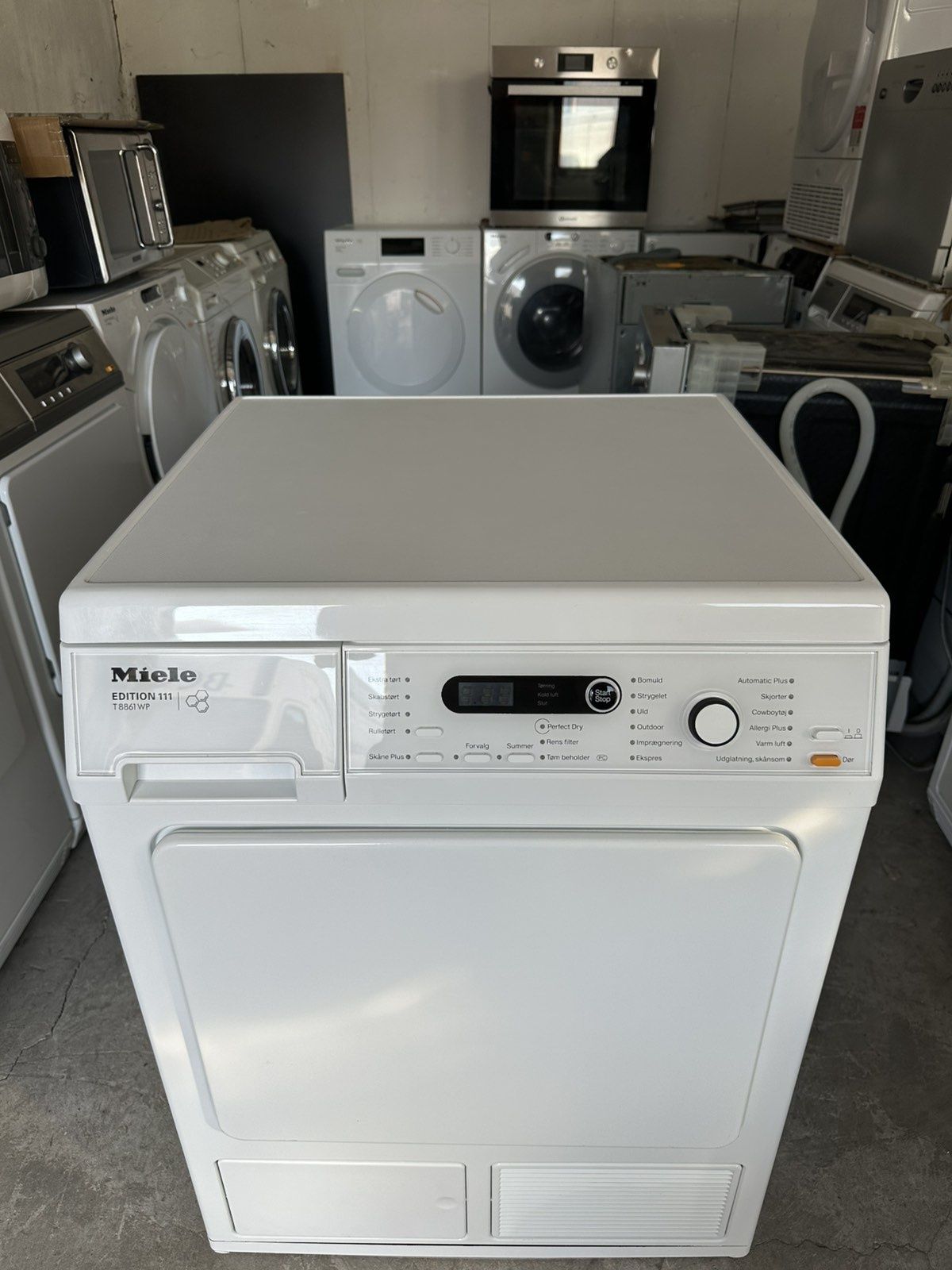 Сушилня +гаранция. MIELE ТЕРМОПОМПА. Клас А 8кг. Доставка за София