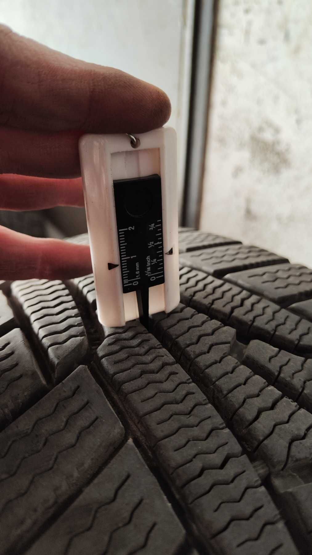 Джанти BORBET 16 5x108 FORD с нови зимни гуми 215/55 R16!