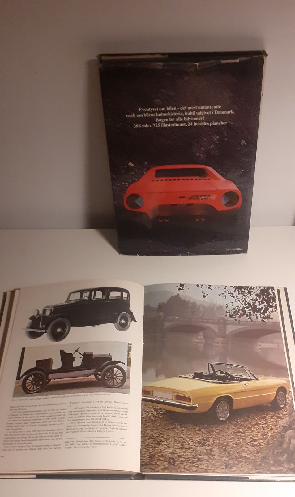 Istoria automobilului - limba Daneza, 2 volume