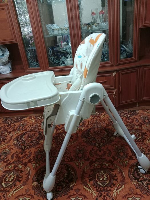 Детский столик для кормления