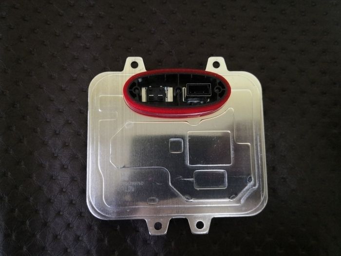 Balast Original NOU Xenon Opel Insignia  5DV009720-00 Hella