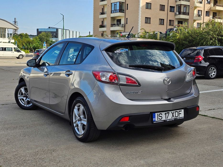 Mazda 3 2011 1.6 CD 115 CP euro 5 / GARANTIE / RATE / LIVRARE