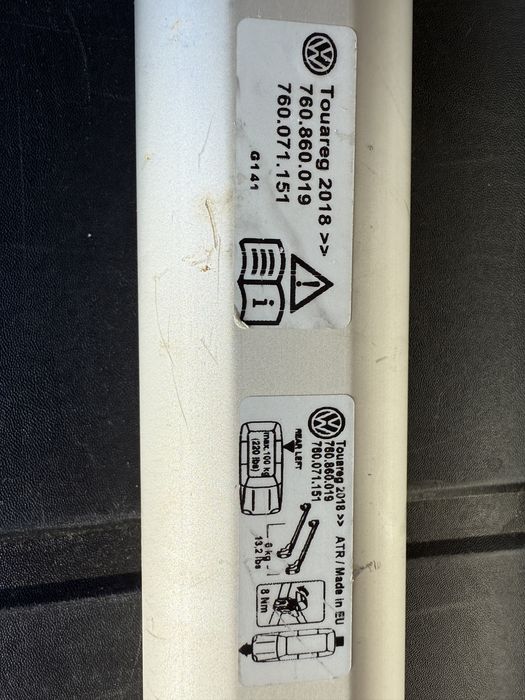 Covoras portbagaj original VW Touareg