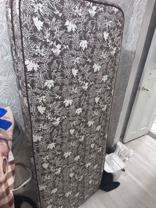 Продам матрас 5000