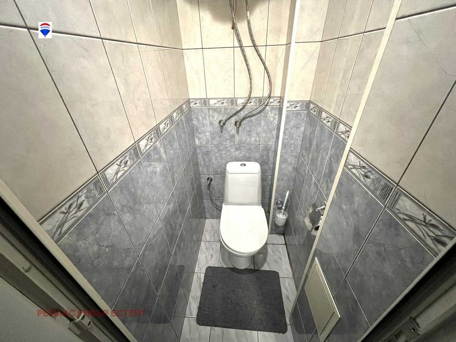 Продава се Тристаен апартамент в Русе, Център - 78 кв.м за 1794 €/кв.м - Снимка #11