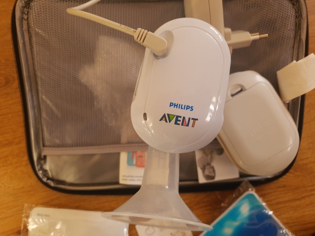 PHILIPS AVENT електрическа помпа за кърма и стерилизатор