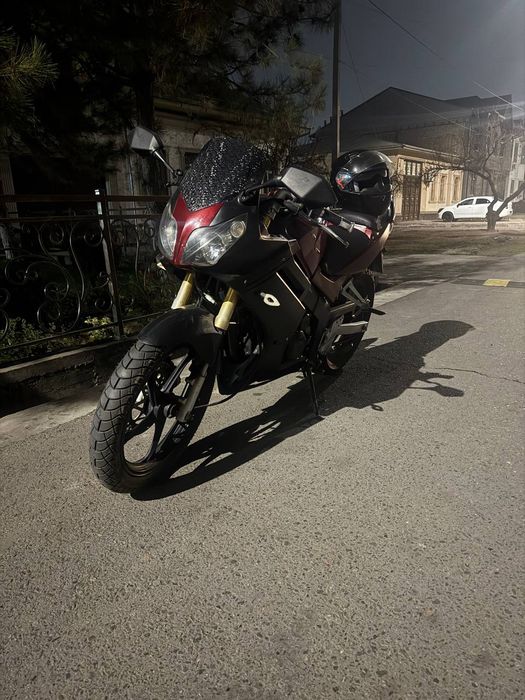 Мотоцикл японец Espanica 250 куб есть обмен на айфон 17 про