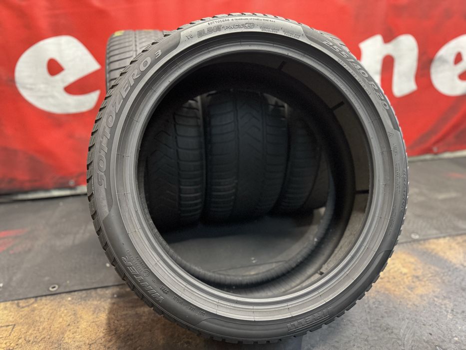 255 40 20, Зимни гуми, Pirelli SottoZero3, 4 броя