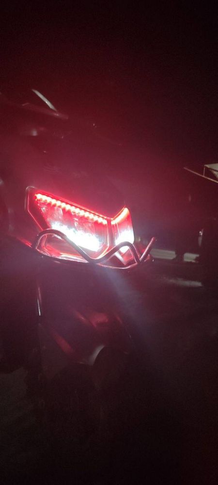 elektironni skuter motobek