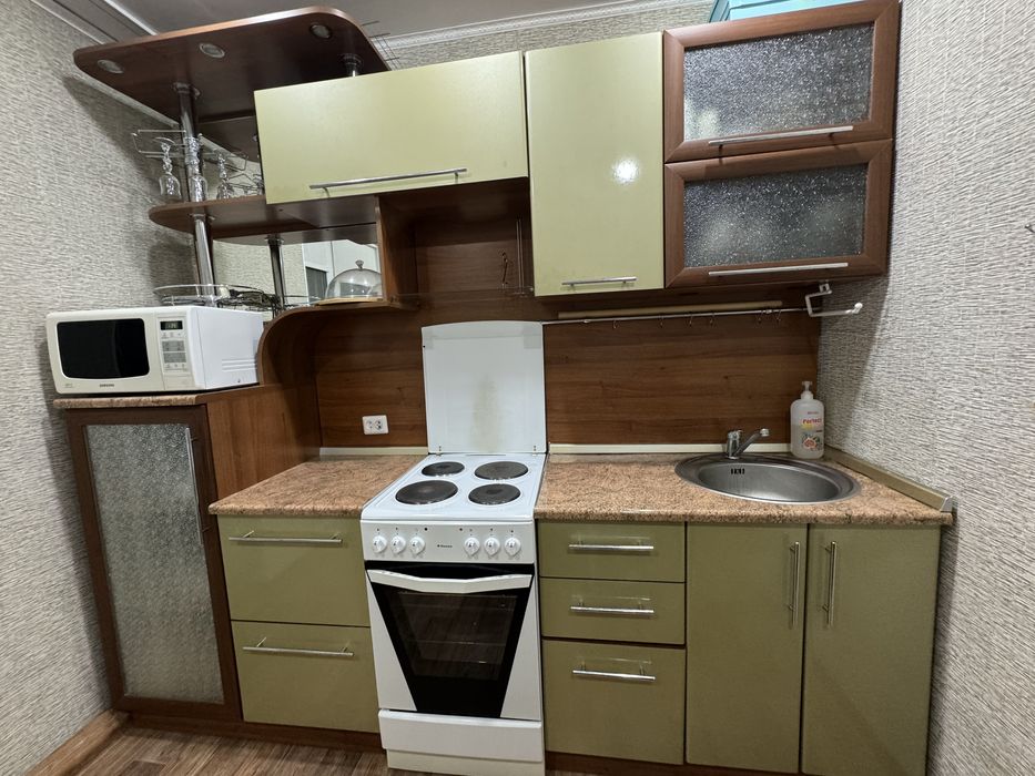 Продам кухонный гарнитур