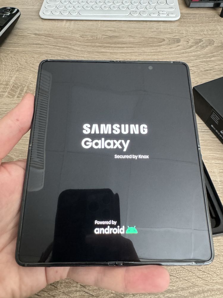 Samsung Galaxy Z Fold 5 - 512GB - Black