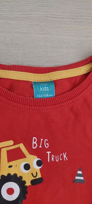 Лот HM, Little Kids две пижами и суитчер 122 см 6-8 г за момче
