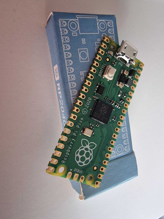 Raspberry PI PICO - nou in cutie