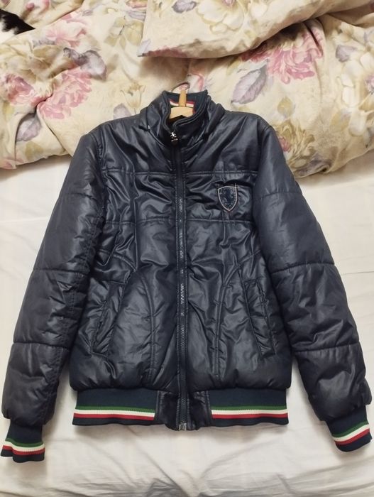 Продам куртки подростковые