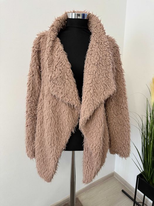Haina din blana artificiala Zara, masura L
