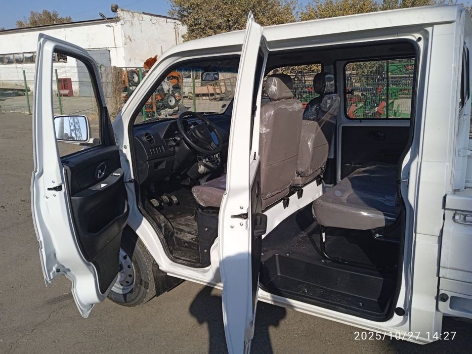 Dong feng dubl kabina