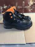 Vand bocanci protectie Uvex marimea 42