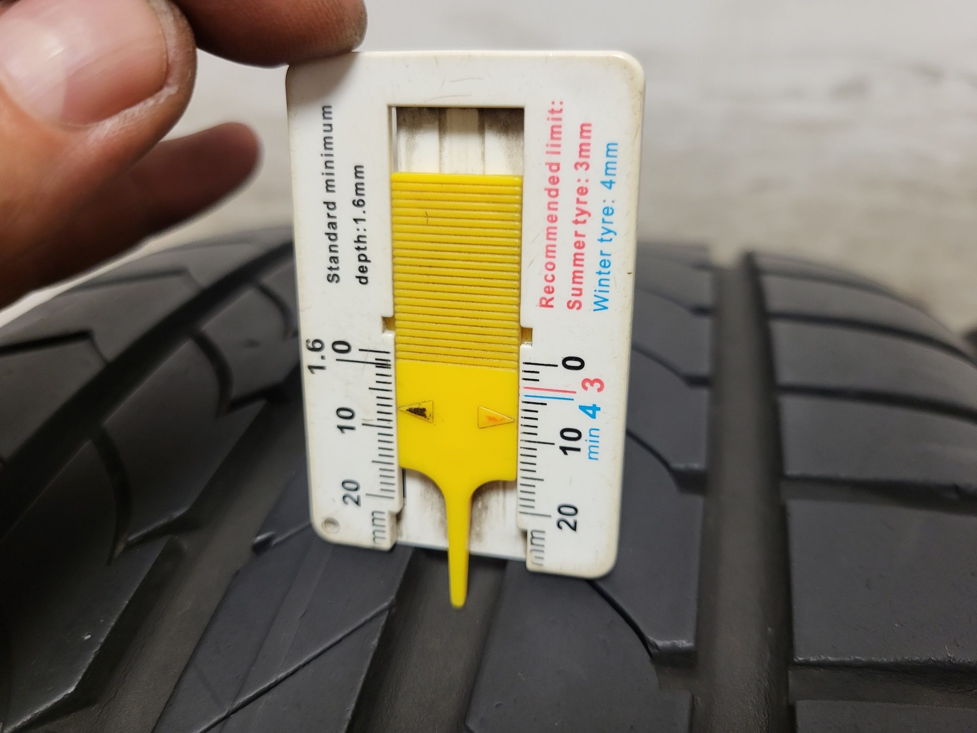 2 бр. 255/40/18 Goodyear / летни гуми