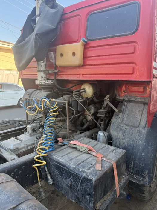 Kamaz tigach srochna 1989 xolati yurib turgan moshina s