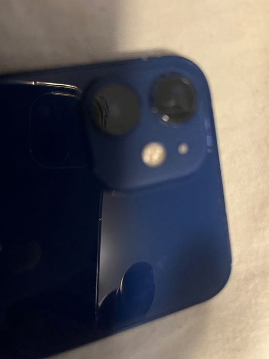 Айфон 12 Мини -64 гб Един собственик работи отличнп