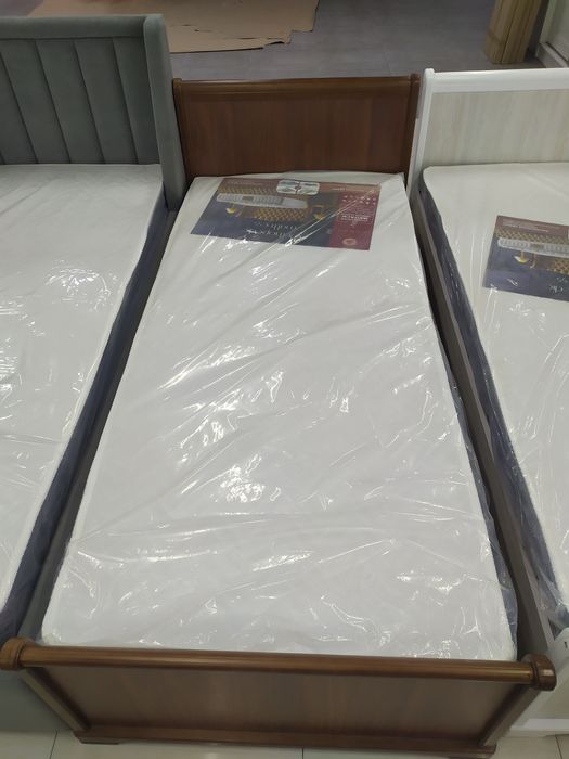 Односпальная кровать