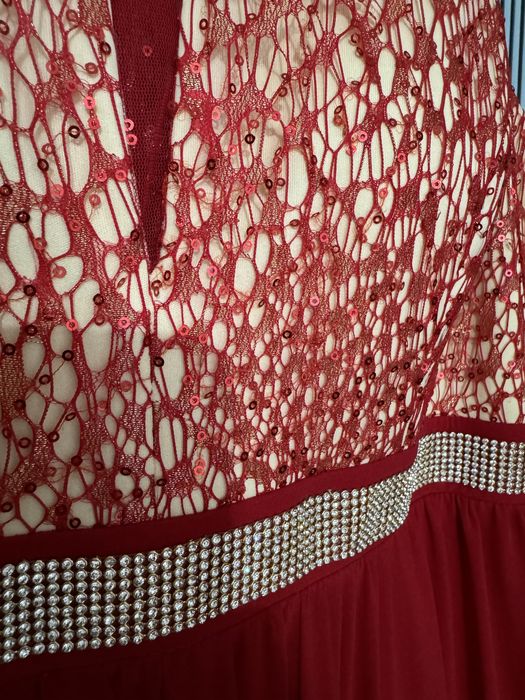 Rochie de seara fara maneci